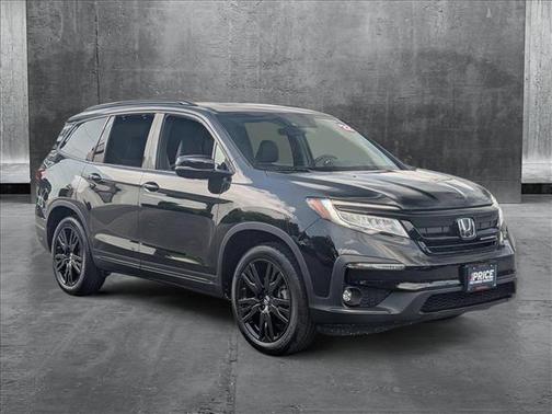 2022 Honda Pilot AWD Black Edition