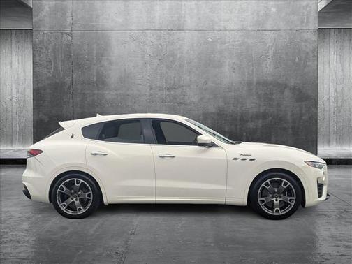 2023 Maserati Levante Modena