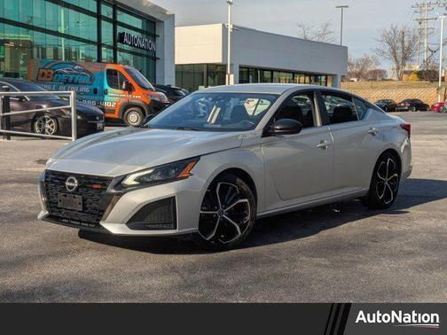 2024 Nissan Altima SR FWD