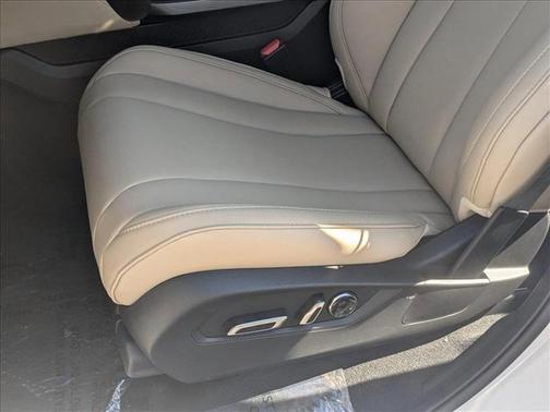 2025 Acura MDX Standard