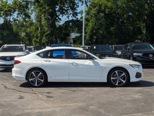 2025 Acura TLX Technology
