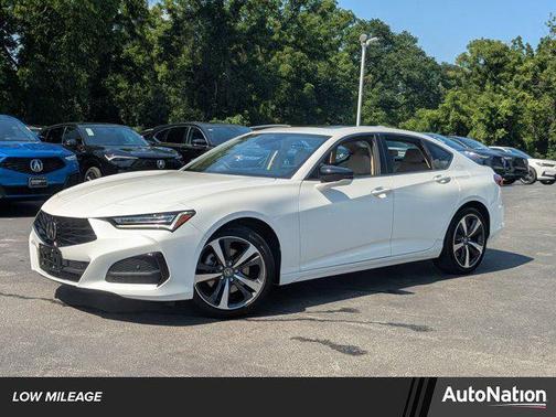 2025 Acura TLX Technology