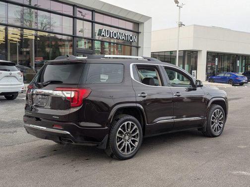 2021 GMC Acadia Denali
