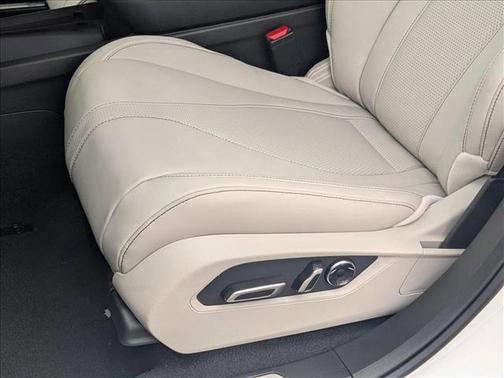 2025 Acura RDX Technology Package