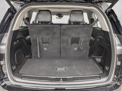 Diamond Black Crystal Pearlcoat 2022 Jeep Grand Cherokee L Limited