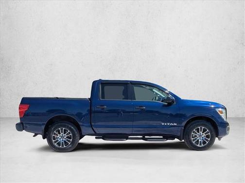 Deep Blue Pearl 2024 Nissan Titan SV