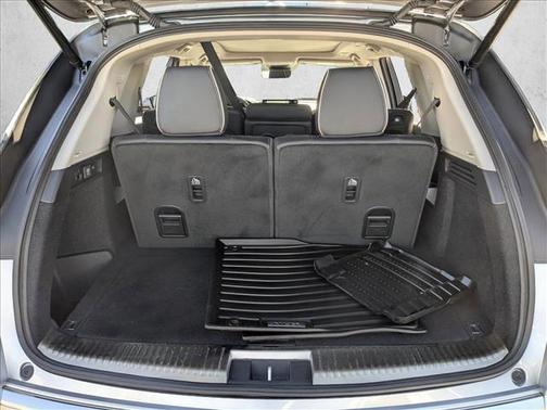 Solar Silver Metallic 2026 Acura MDX Advance Package