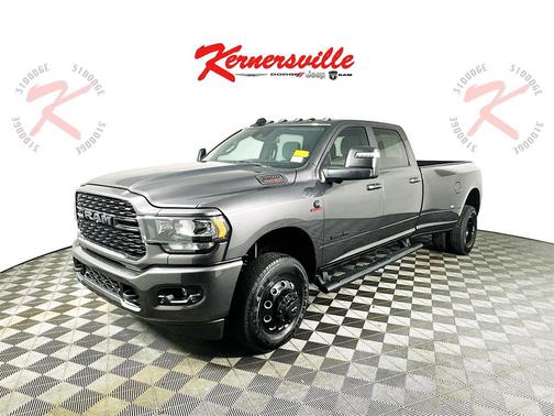 2024 RAM 3500 Big Horn Crew Cab 4x4 8' Box
