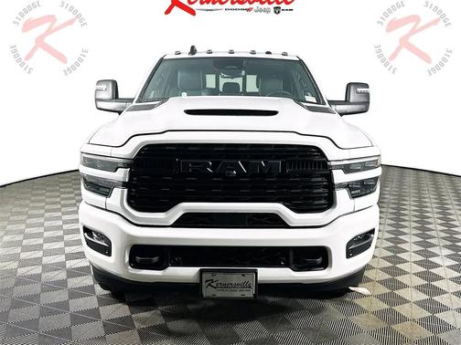 2026 RAM 3500 Limited Mega Cab 4x4 6'4' Box