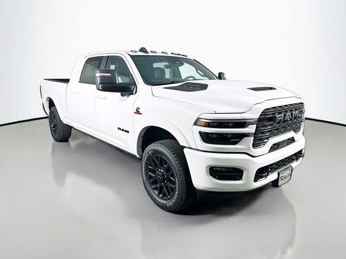 2026 RAM 3500 Limited Mega Cab 4x4 6'4' Box