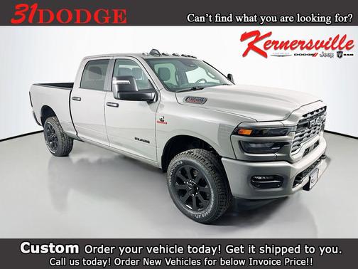 Ceramic Gray Clearcoat 2026 RAM 3500 Big Horn Crew Cab 4x4 6'4' Box