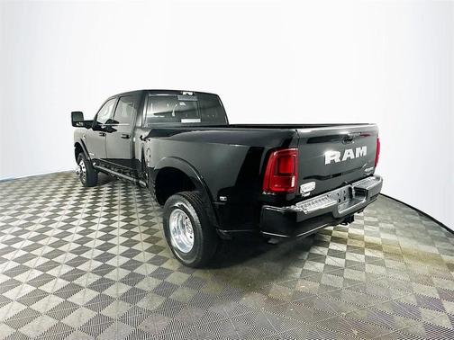 2026 RAM 3500 Longhorn
