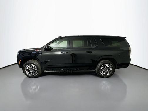 Black 2025 Chevrolet Suburban 4WD Z71