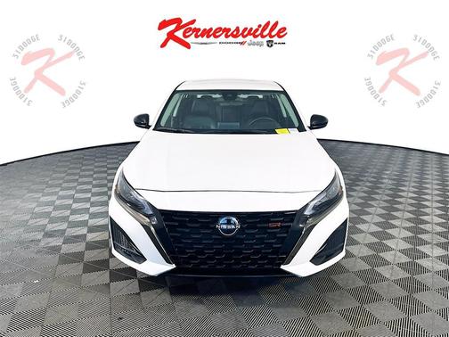 2025 Nissan Altima SR AWD