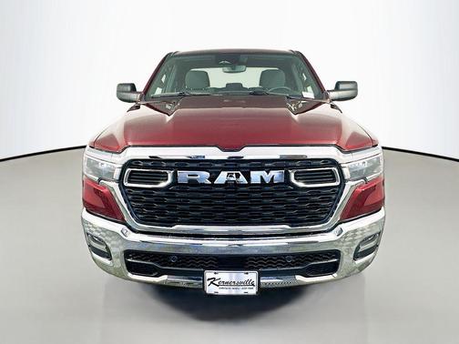 Delmonico Red Pearlcoat 2025 RAM 1500 Big Horn/Lone Star