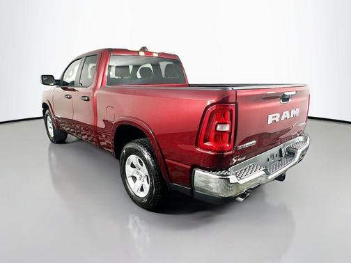 Delmonico Red Pearlcoat 2025 RAM 1500 Big Horn/Lone Star