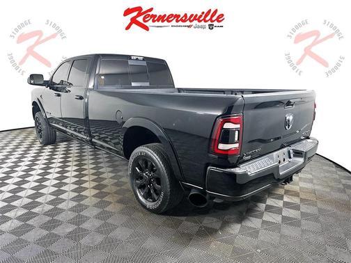 2020 RAM 3500 Limited Crew Cab 4x4 8' Box
