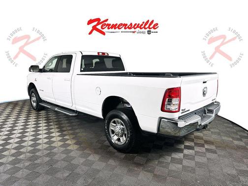 2022 RAM 2500 Big Horn Crew Cab 4x4 8' Box