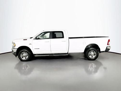 2022 RAM 2500 Big Horn Crew Cab 4x4 8' Box