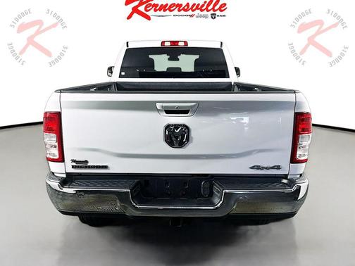 2022 RAM 2500 Big Horn Crew Cab 4x4 8' Box