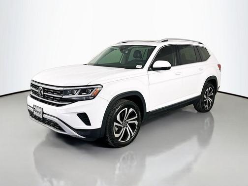 Pure White 2021 Volkswagen Atlas 3.6L SEL Premium