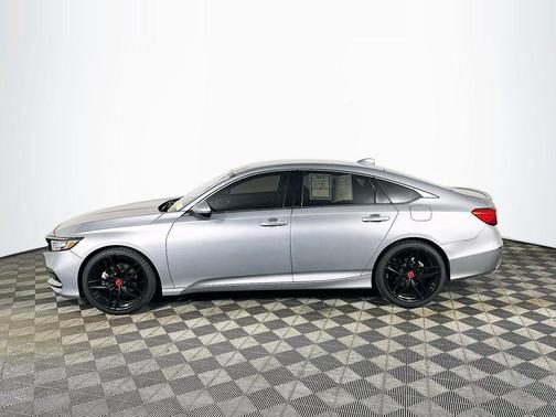 Modern Steel Metallic 2018 Honda Accord Sport