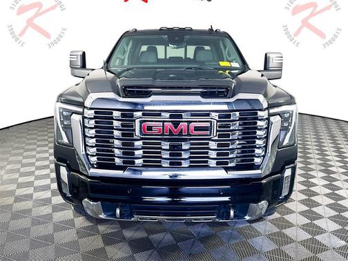 2024 GMC Sierra 3500 Denali