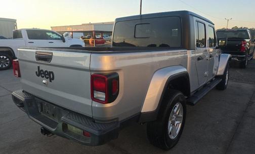 2023 Jeep Gladiator Sport S