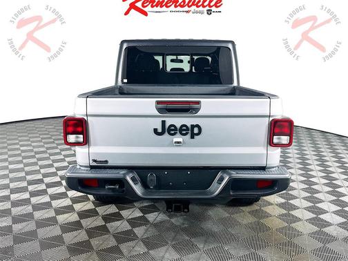 2023 Jeep Gladiator Sport S