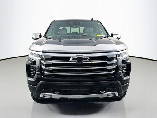 Black 2023 Chevrolet Silverado 1500 High Country