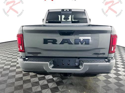 2025 RAM 2500 Big Horn Crew Cab 4x4 6'4' Box