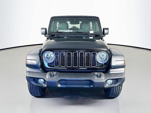 Black Clearcoat 2026 Jeep Wrangler Sport S