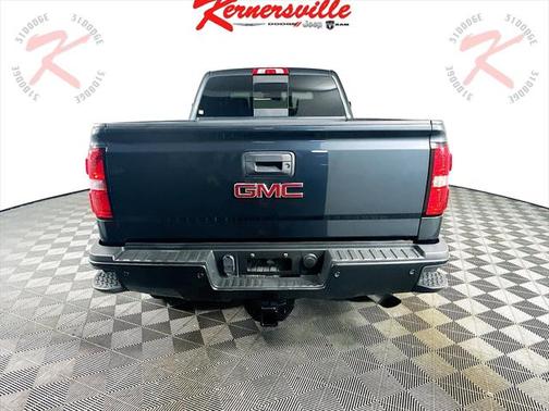 2017 GMC Sierra 2500 Denali