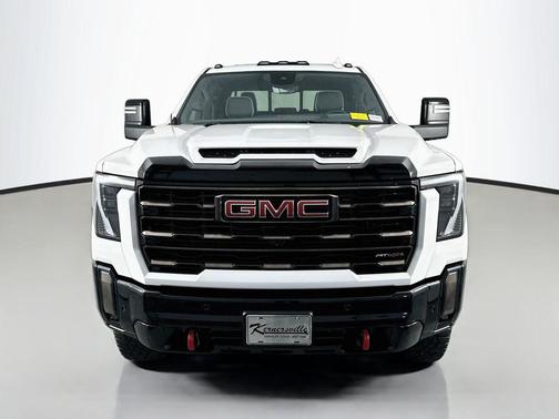 Summit White 2024 GMC Sierra 2500 AT4X