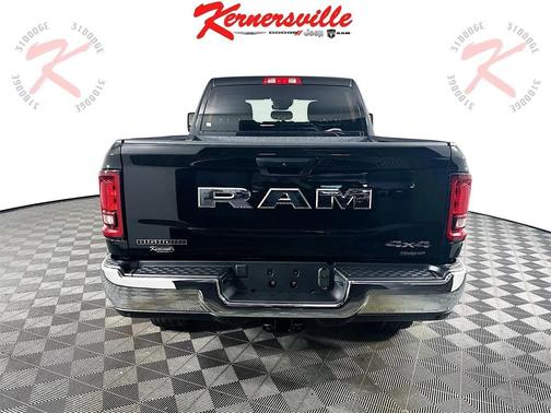 2025 RAM 2500 Big Horn Crew Cab 4x4 6'4' Box