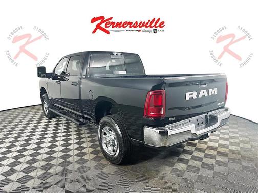 2025 RAM 2500 Tradesman Crew Cab 4x4 6'4' Box