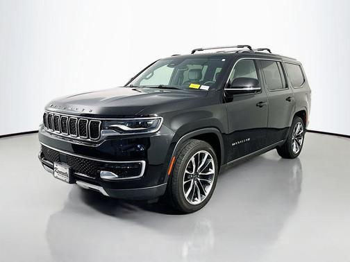 Diamond Black Crystal Pearlcoat 2022 Jeep Wagoneer Series III 4x4