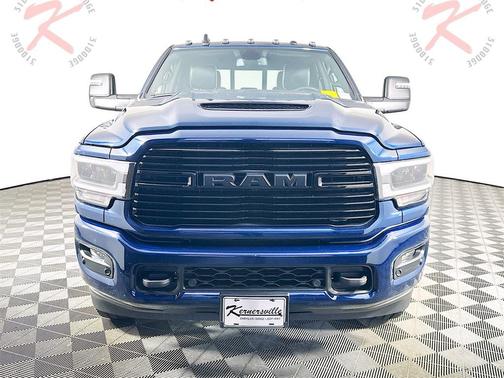 2024 RAM 3500 Laramie Crew Cab 4x4 8' Box