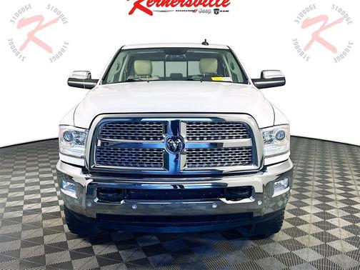 2017 RAM 2500 Laramie Crew Cab 4x4 6'4' Box