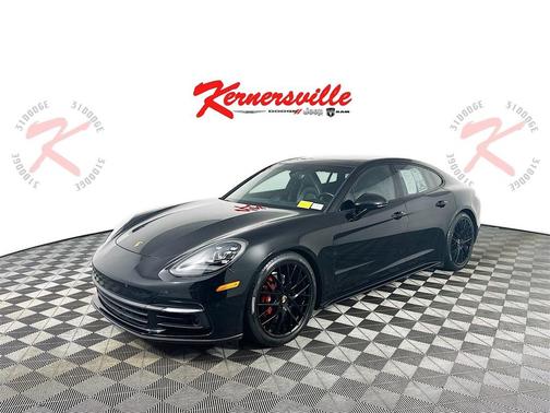 2020 Porsche Panamera 4