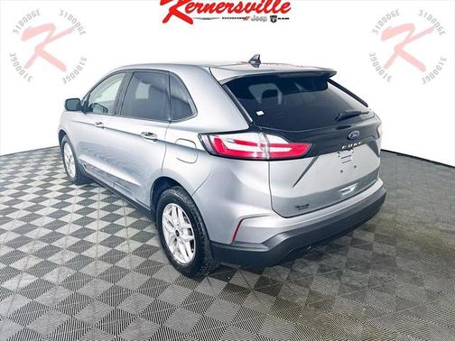 2023 Ford Edge SE