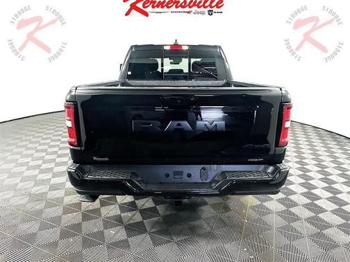 2025 RAM 1500 Express