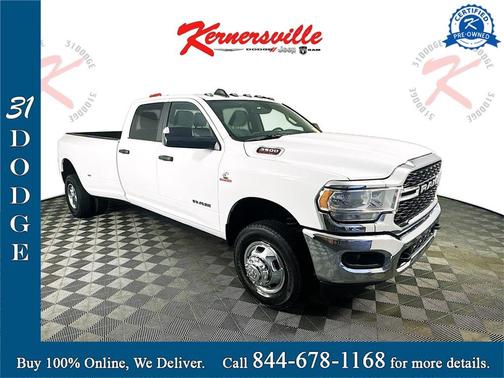 2022 RAM 3500 Big Horn Crew Cab 4x4 8' Box