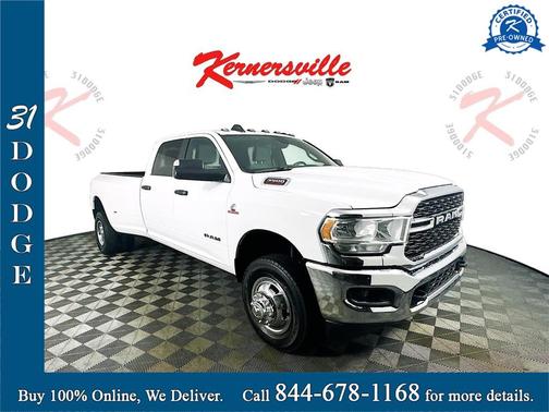 2022 RAM 3500 Big Horn Crew Cab 4x4 8' Box