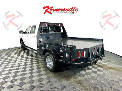 2019 RAM 3500 Tradesman Crew Cab 4x4 8' Box