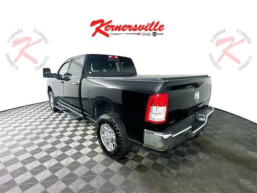 2023 RAM 3500 Tradesman Crew Cab 4x4 6'4' Box