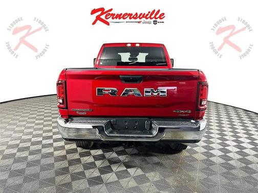 2025 RAM 2500 Big Horn Crew Cab 4x4 6'4' Box