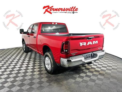 2025 RAM 2500 Big Horn Crew Cab 4x4 6'4' Box