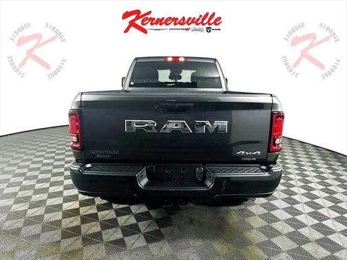 2025 RAM 2500 Big Horn Crew Cab 4x4 6'4' Box