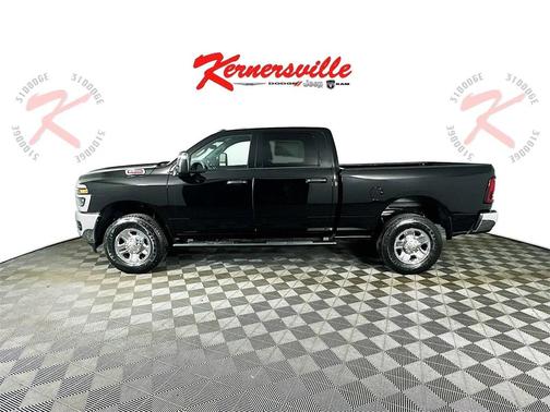 2026 RAM 2500 Tradesman Crew Cab 4x4 6'4' Box